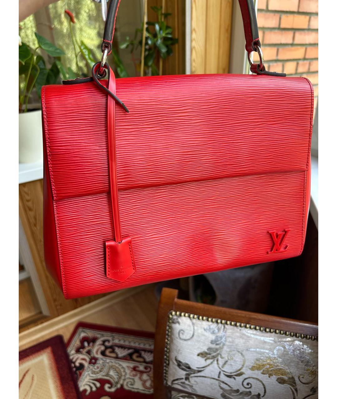LOUIS VUITTON Красная кожаная сумка с короткими ручками, фото 2