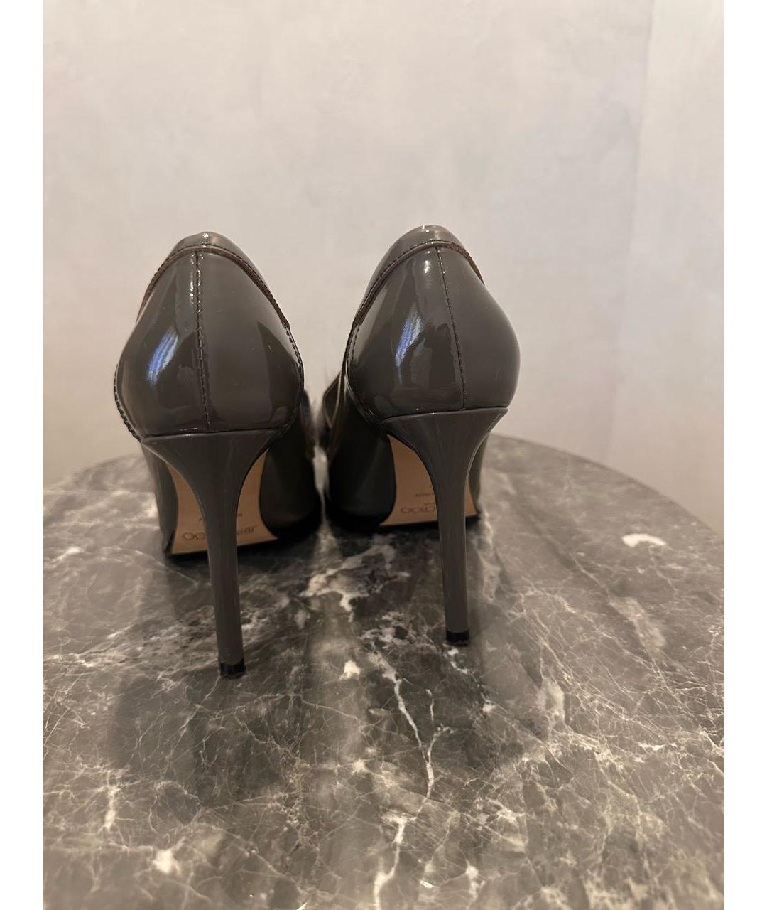 JIMMY CHOO Серые туфли из лакированной кожи, фото 4