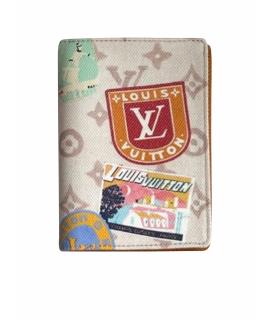 LOUIS VUITTON Обложка/футляр