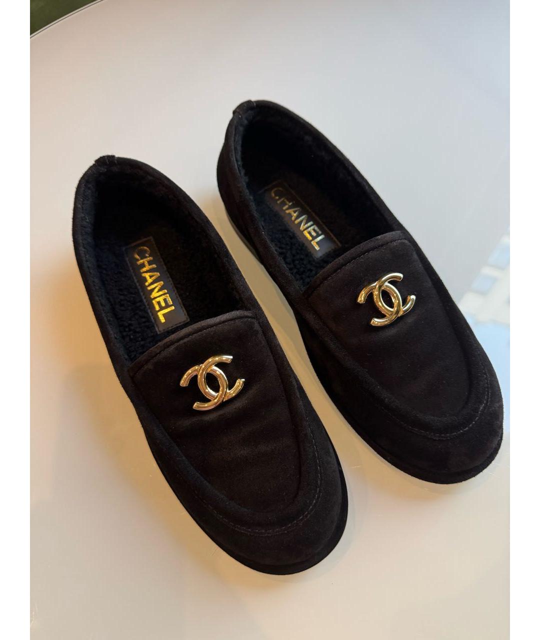 CHANEL Черные замшевые лоферы, фото 5