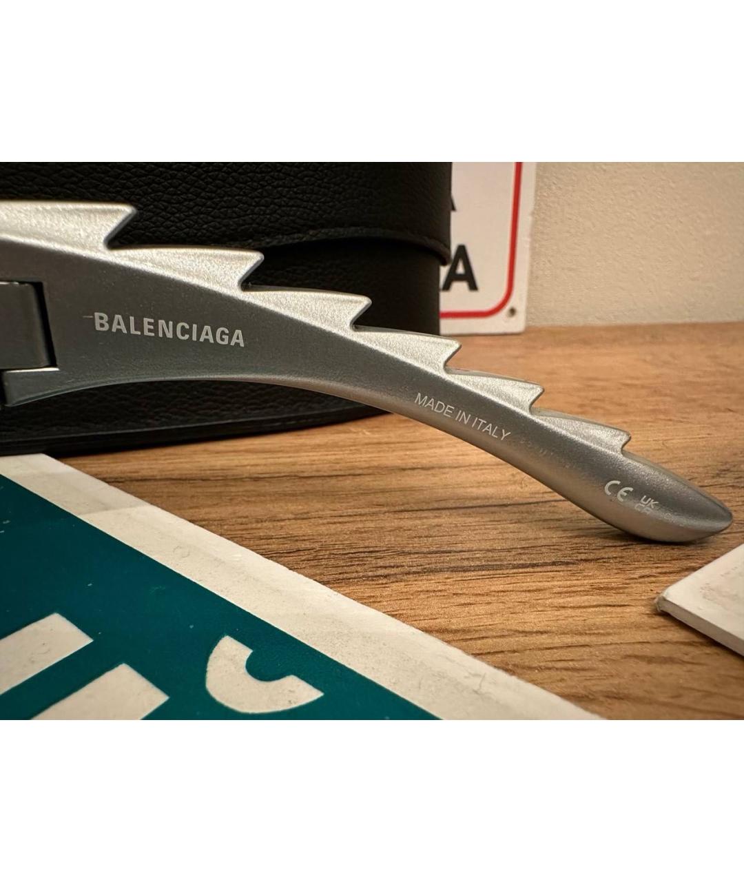 BALENCIAGA Серые пластиковые солнцезащитные очки, фото 3