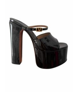 VALENTINO Босоножки