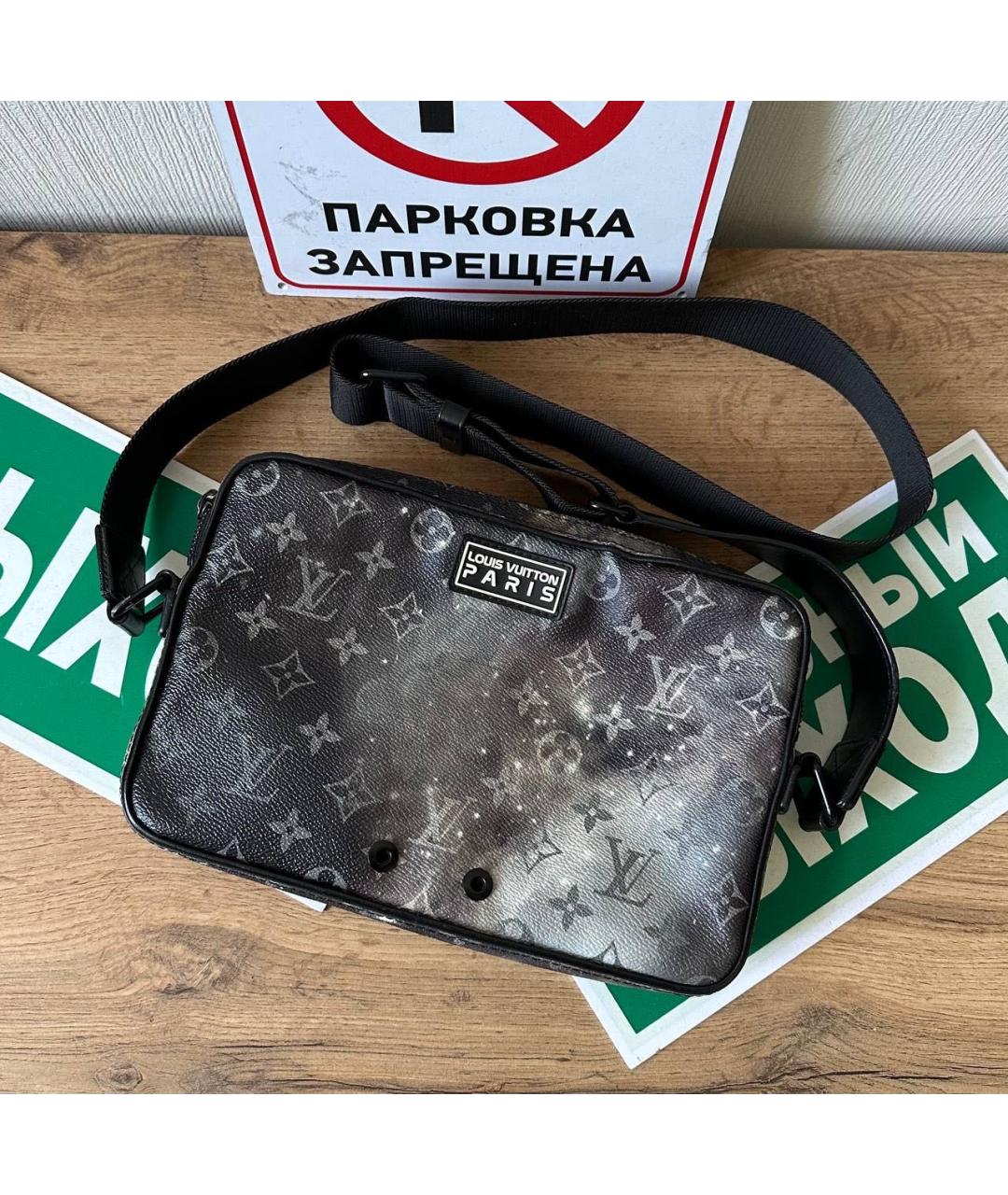 LOUIS VUITTON Черная кожаная сумка на плечо, фото 2