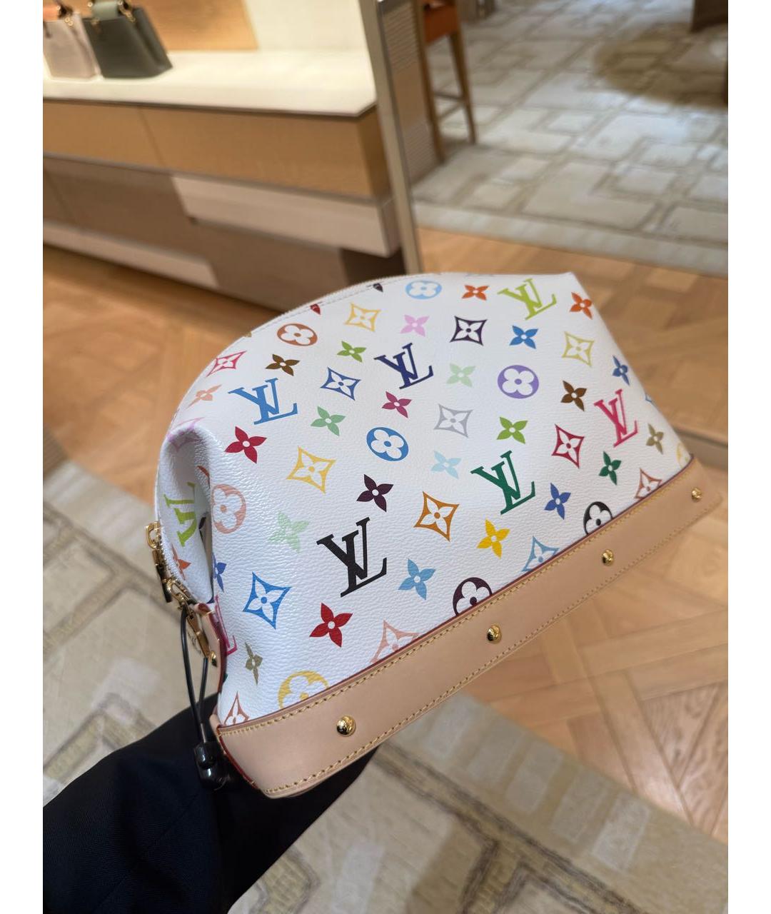 LOUIS VUITTON Белая косметичка, фото 5