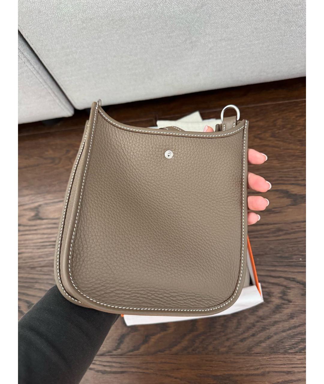 HERMES Бежевая кожаная сумка через плечо, фото 3