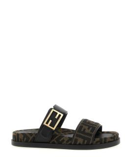 FENDI Шлепанцы