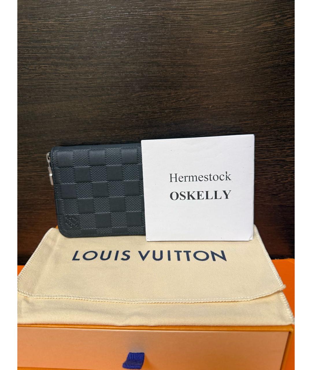 LOUIS VUITTON Антрацитовый кожаный кошелек, фото 2