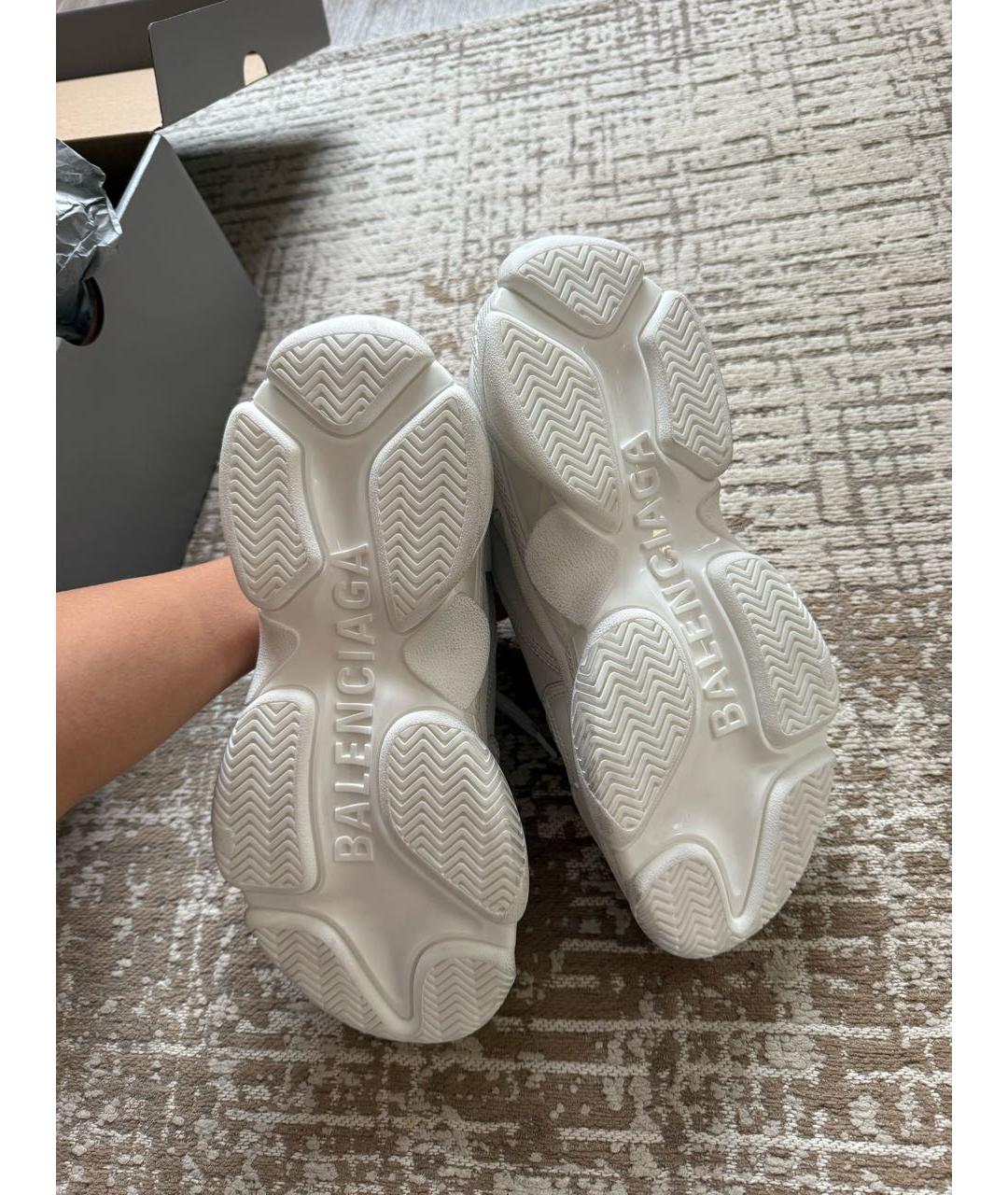 BALENCIAGA Белые кроссовки, фото 4