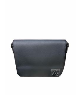 LOUIS VUITTON Сумка на плечо