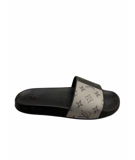 LOUIS VUITTON Шлепанцы
