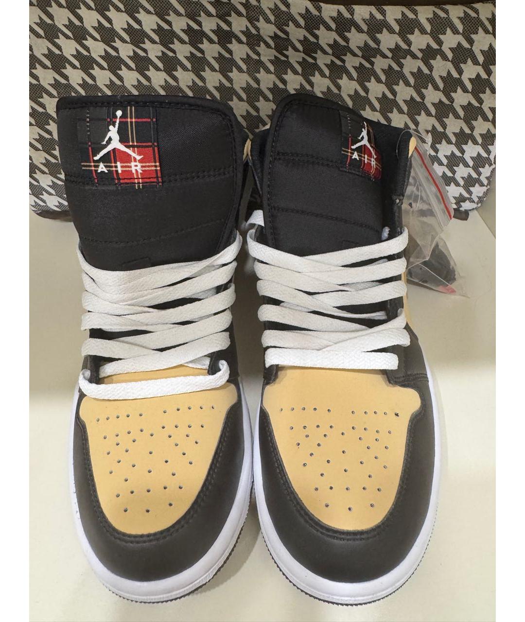 JORDAN Бежевые кожаные высокие кроссовки / кеды, фото 2