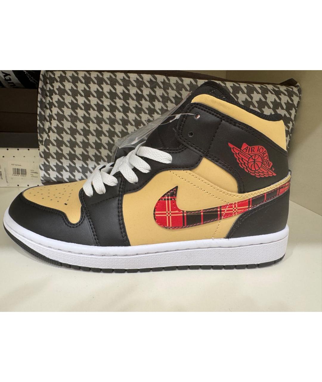 JORDAN Бежевые кожаные высокие кроссовки / кеды, фото 5