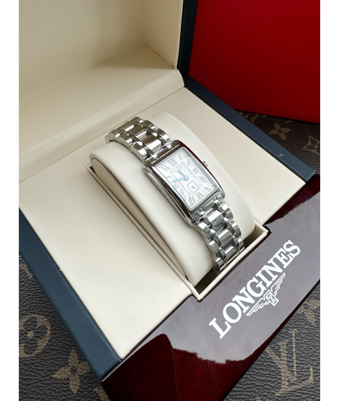 LONGINES Белые металлические часы, фото 2