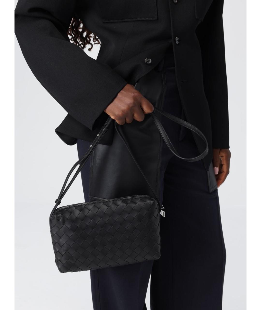 BOTTEGA VENETA Черная кожаная сумка через плечо, фото 2