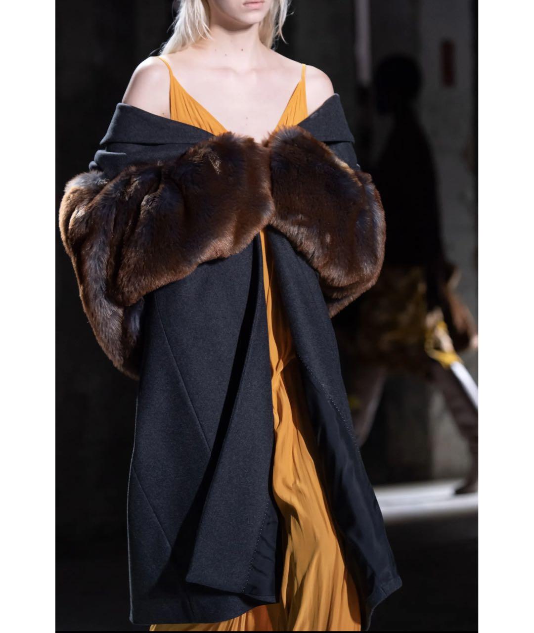 DRIES VAN NOTEN Коричневая ацетатная шуба, фото 7
