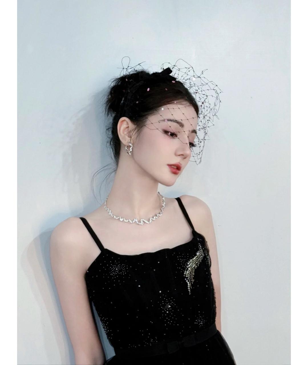 CHRISTIAN DIOR Серебряное колье из белого золота, фото 6