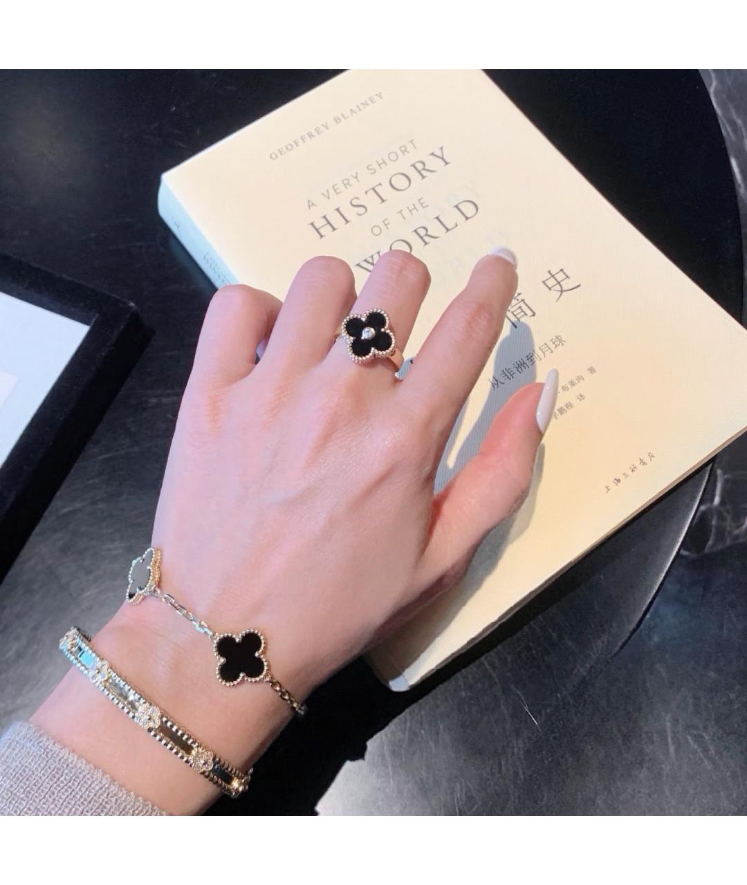 VAN CLEEF & ARPELS Золотое кольцо из желтого золота, фото 4