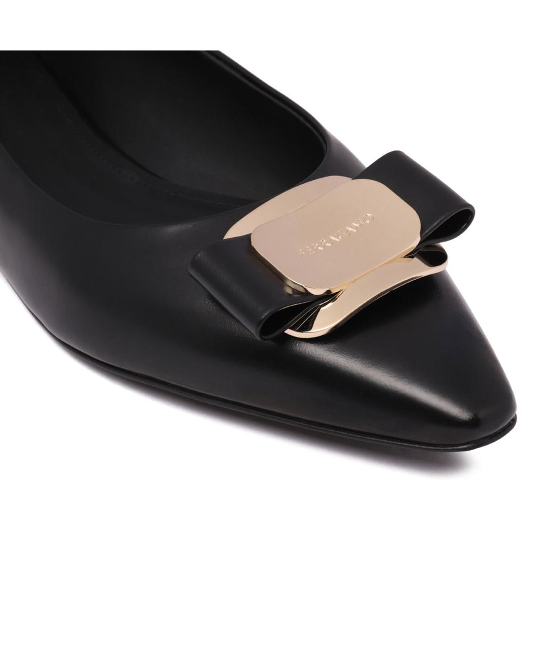 FERRAGAMO Черные кожаные балетки, фото 4