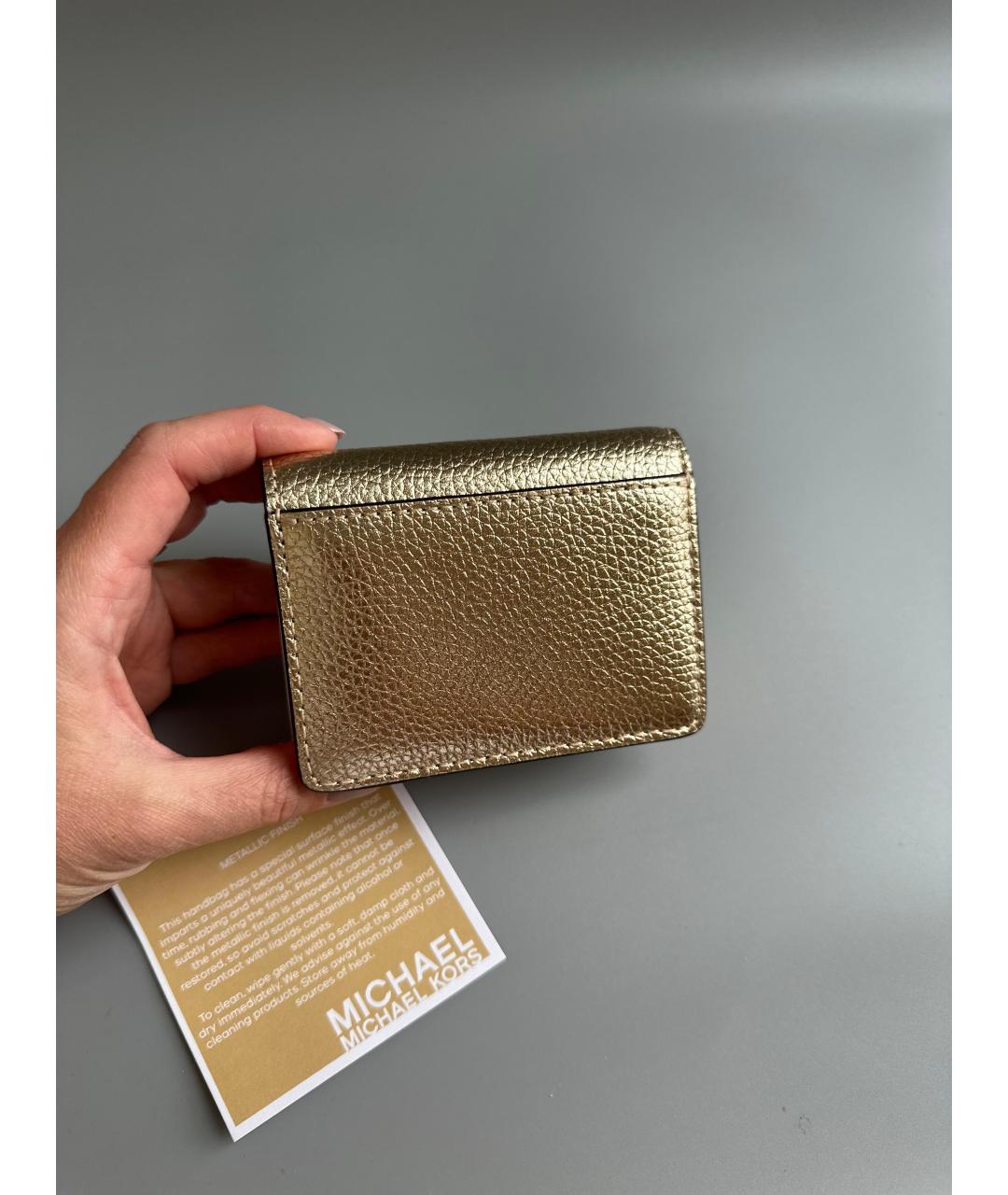 MICHAEL KORS Золотая кожаная визитница, фото 6