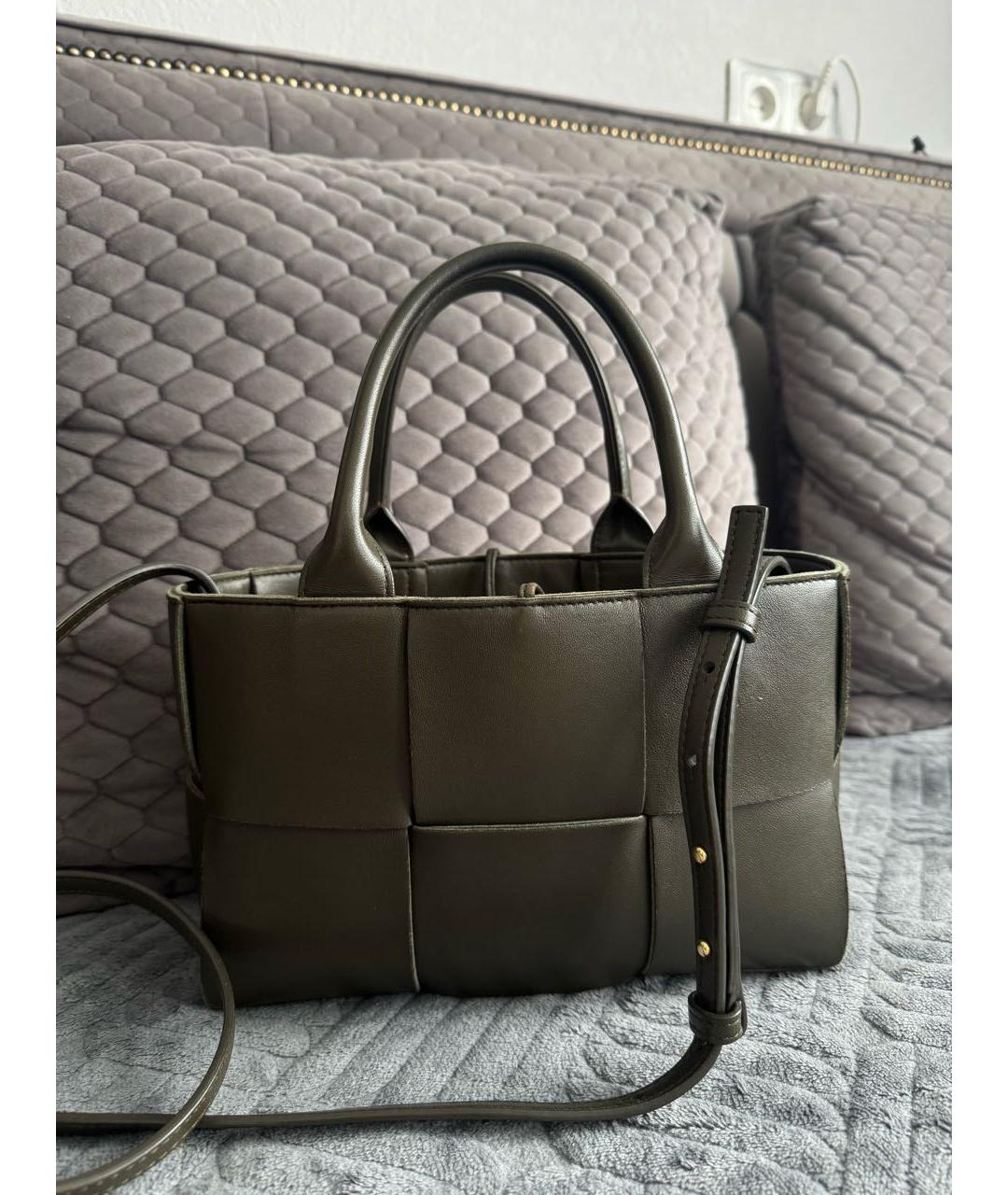 BOTTEGA VENETA Хаки кожаная сумка тоут, фото 4