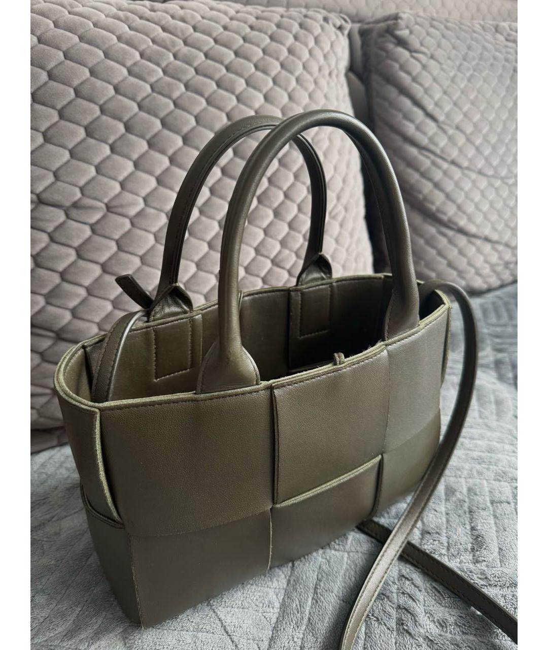 BOTTEGA VENETA Хаки кожаная сумка тоут, фото 3