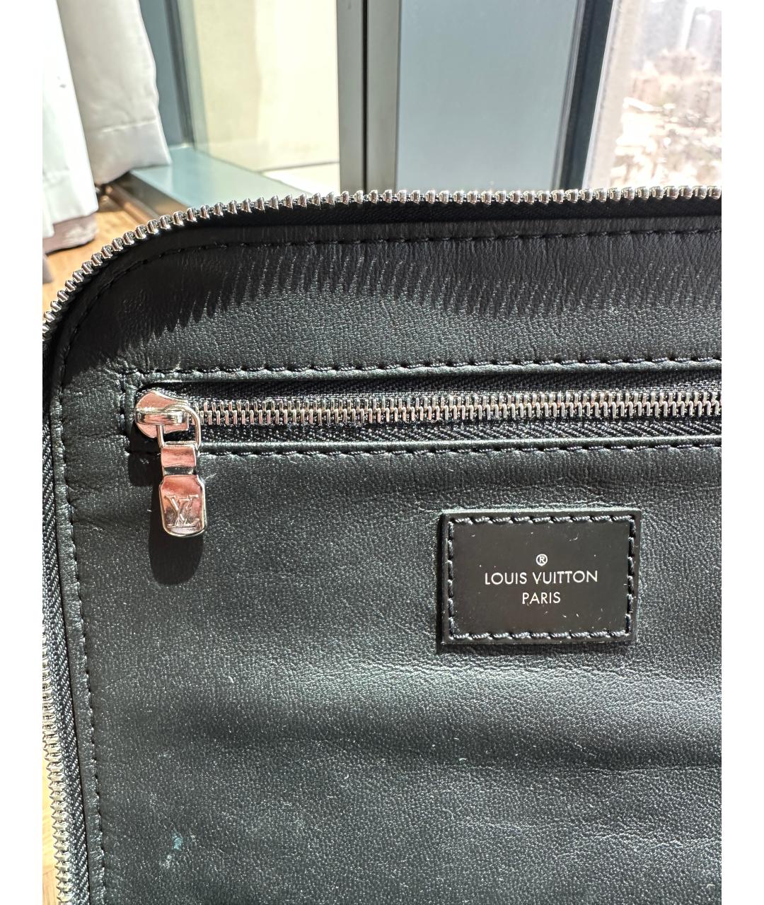 LOUIS VUITTON Черная барсетка, фото 4