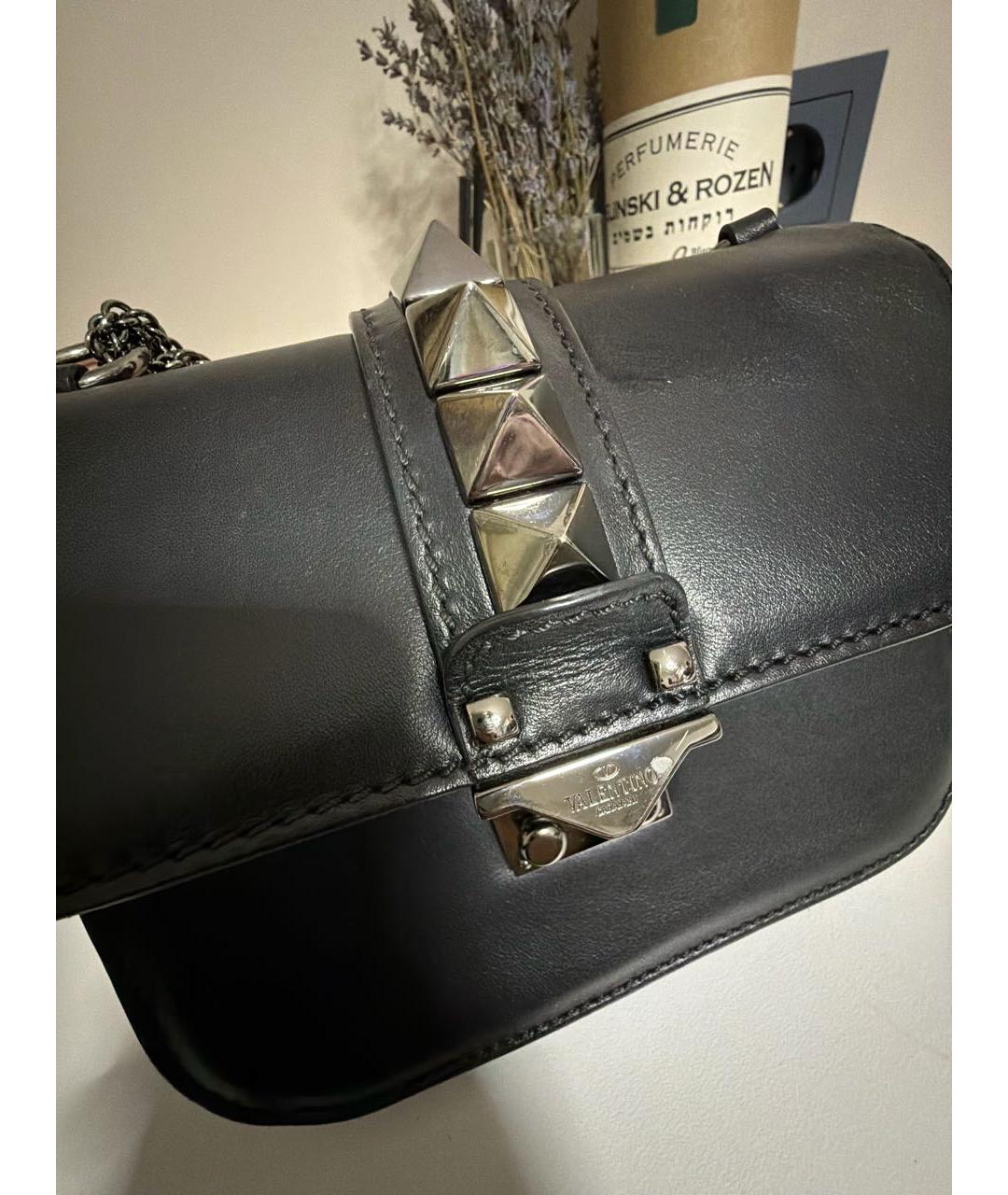 VALENTINO Черная кожаная сумка через плечо, фото 5