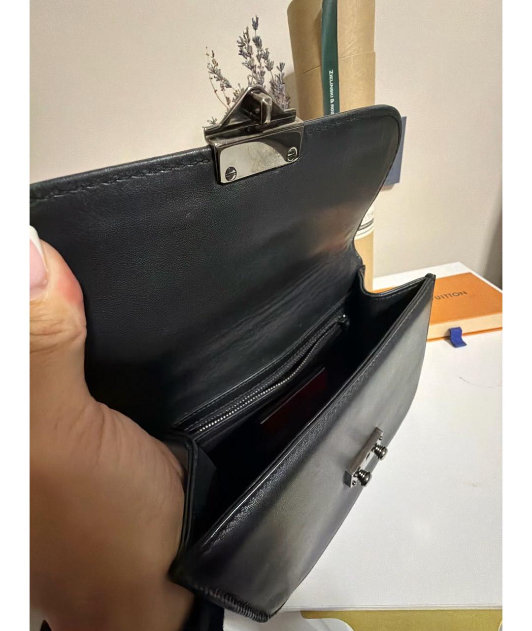 VALENTINO Черная кожаная сумка через плечо, фото 4