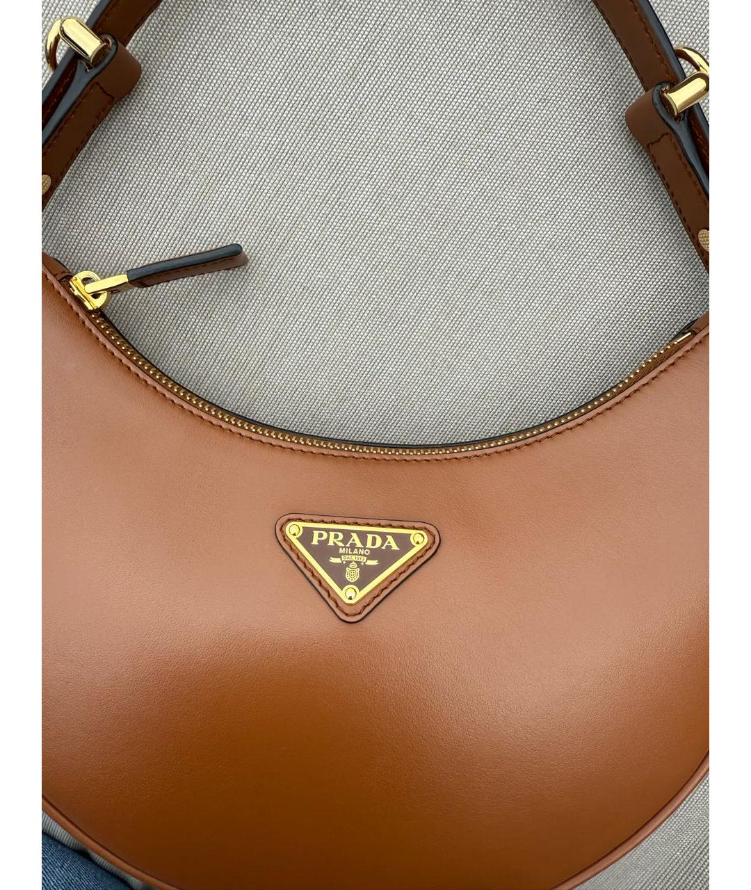 PRADA Коричневая кожаная сумка с короткими ручками, фото 6