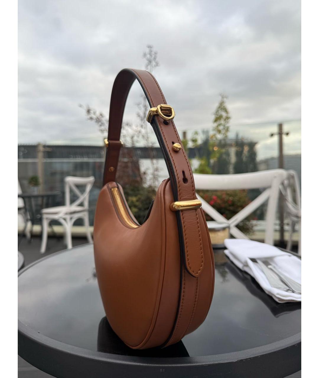 PRADA Коричневая кожаная сумка с короткими ручками, фото 2