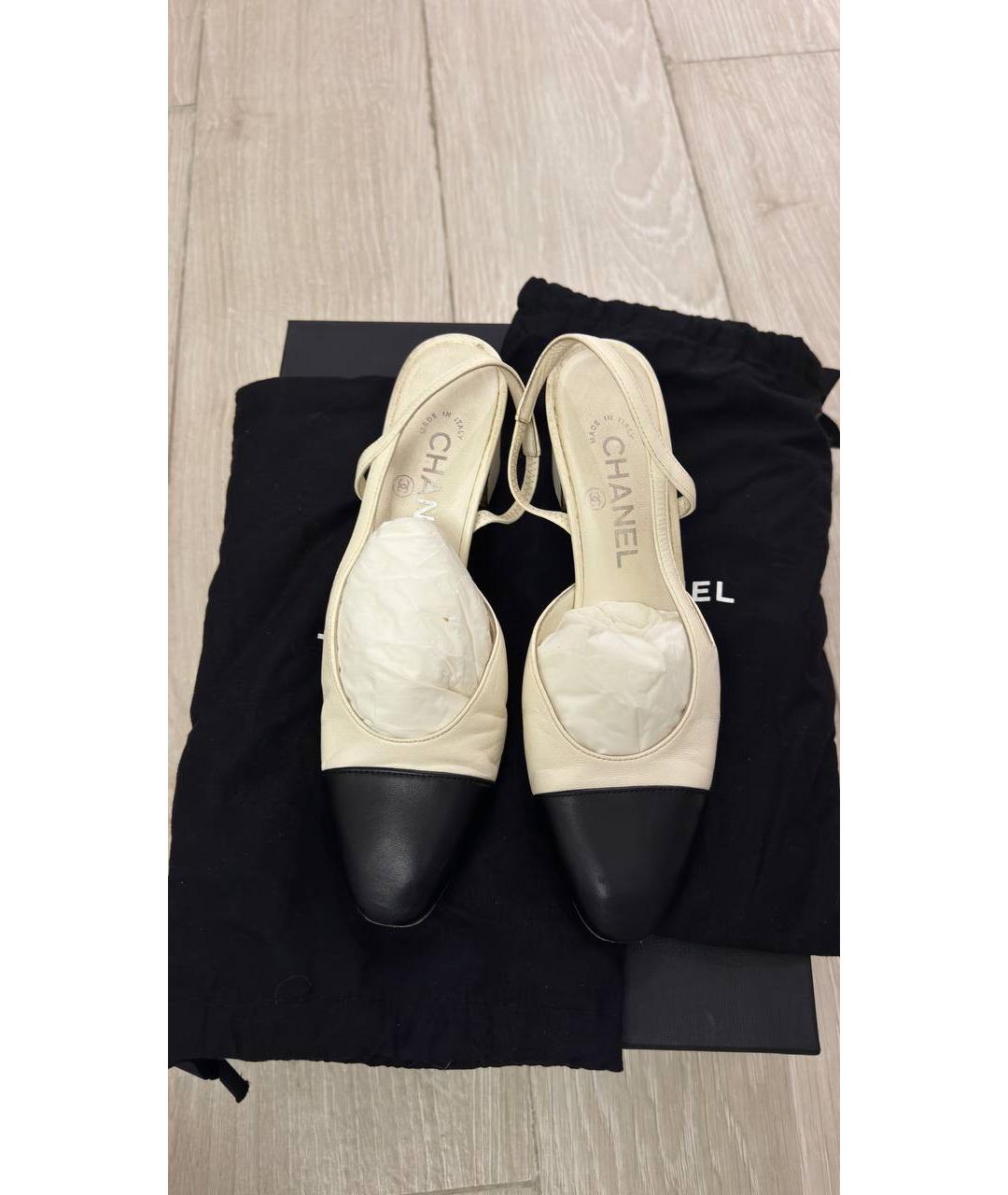CHANEL Белые кожаные босоножки, фото 3