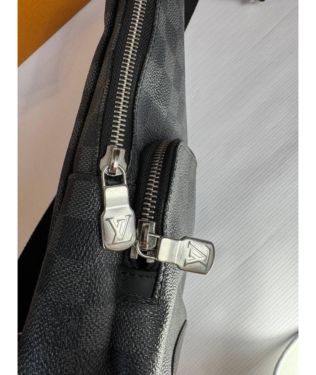 LOUIS VUITTON Черная кожаная сумка на плечо, фото 5