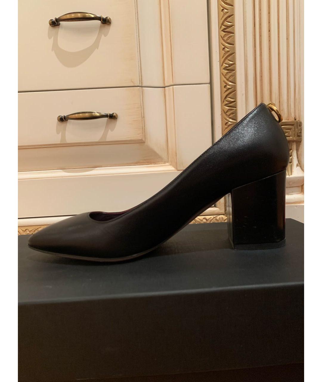 VALENTINO Черные кожаные лодочки на низком каблуке, фото 2