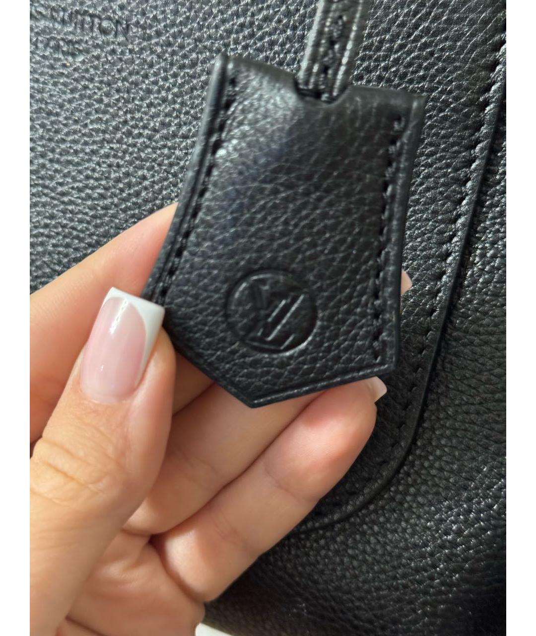 LOUIS VUITTON Черная кожаная сумка с короткими ручками, фото 5