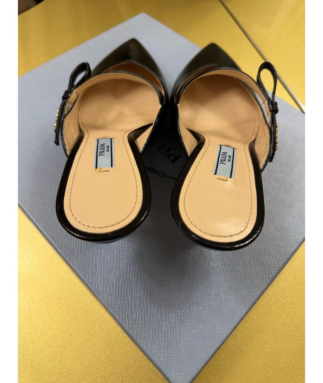 PRADA Черные туфли из лакированной кожи, фото 4