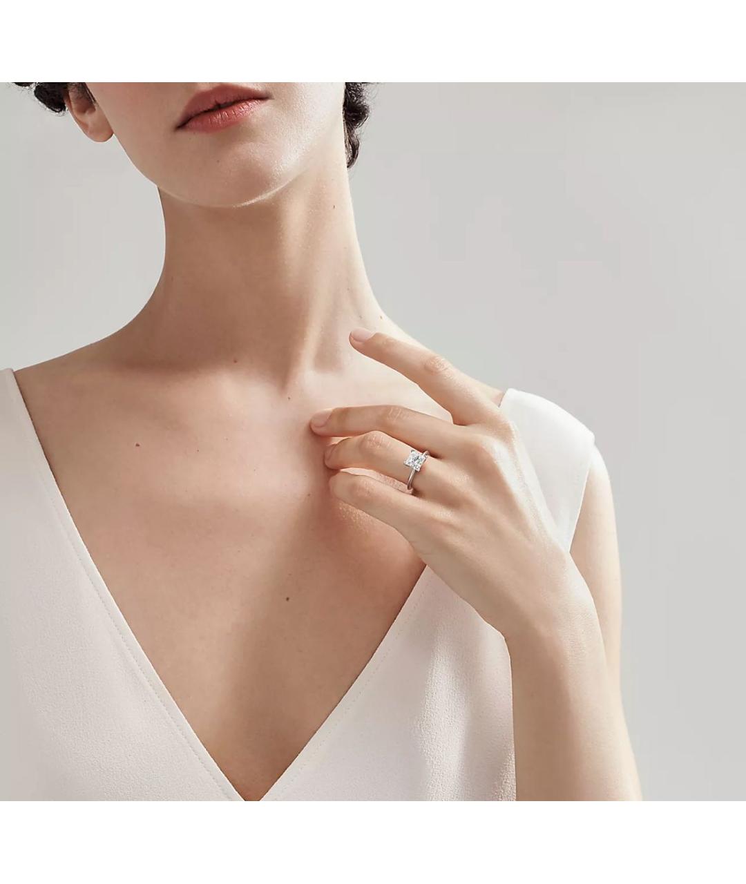 TIFFANY&CO Белое платиновое кольцо, фото 7