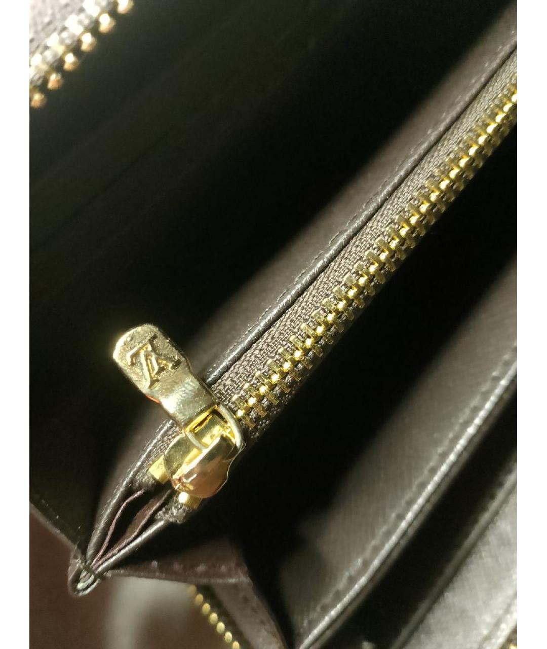 LOUIS VUITTON Коричневый кошелек, фото 4