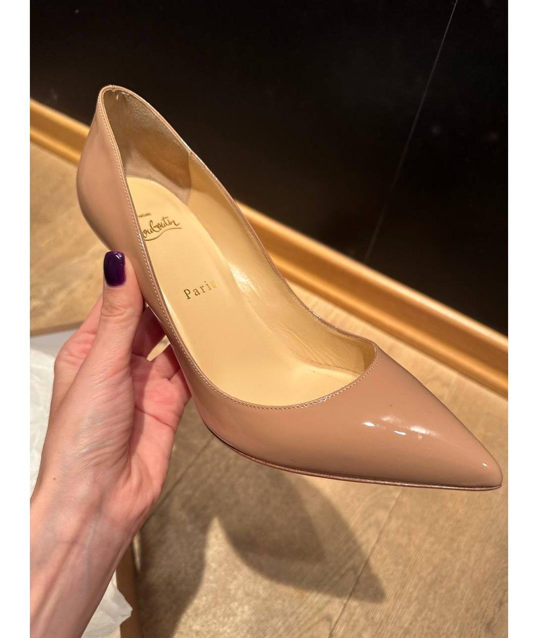 CHRISTIAN LOUBOUTIN Бежевые кожаные туфли, фото 7