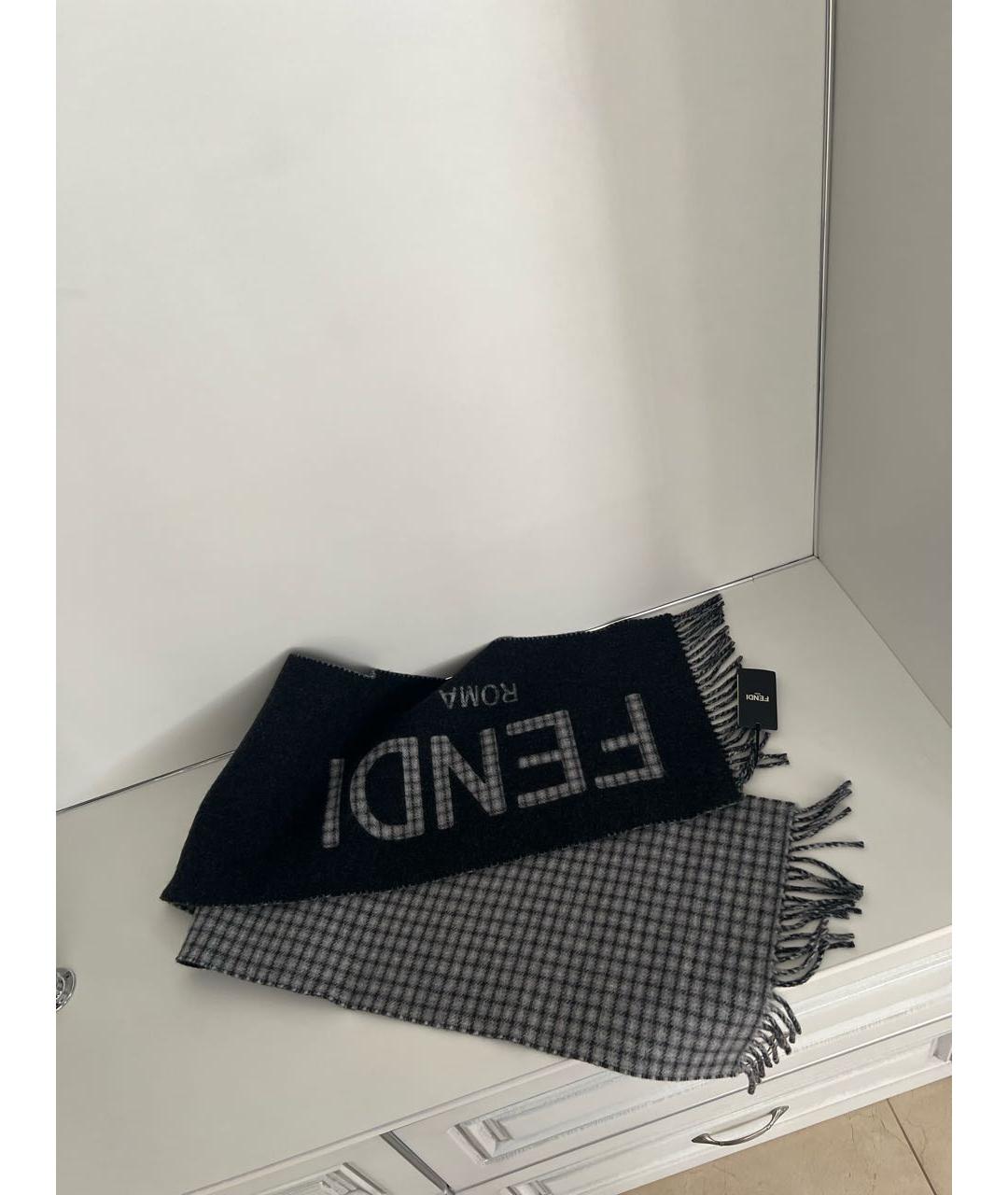 FENDI Серый шерстяной шарф, фото 4