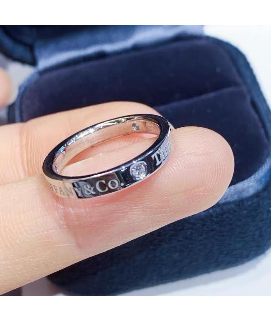 TIFFANY&CO Белое платиновое кольцо, фото 7