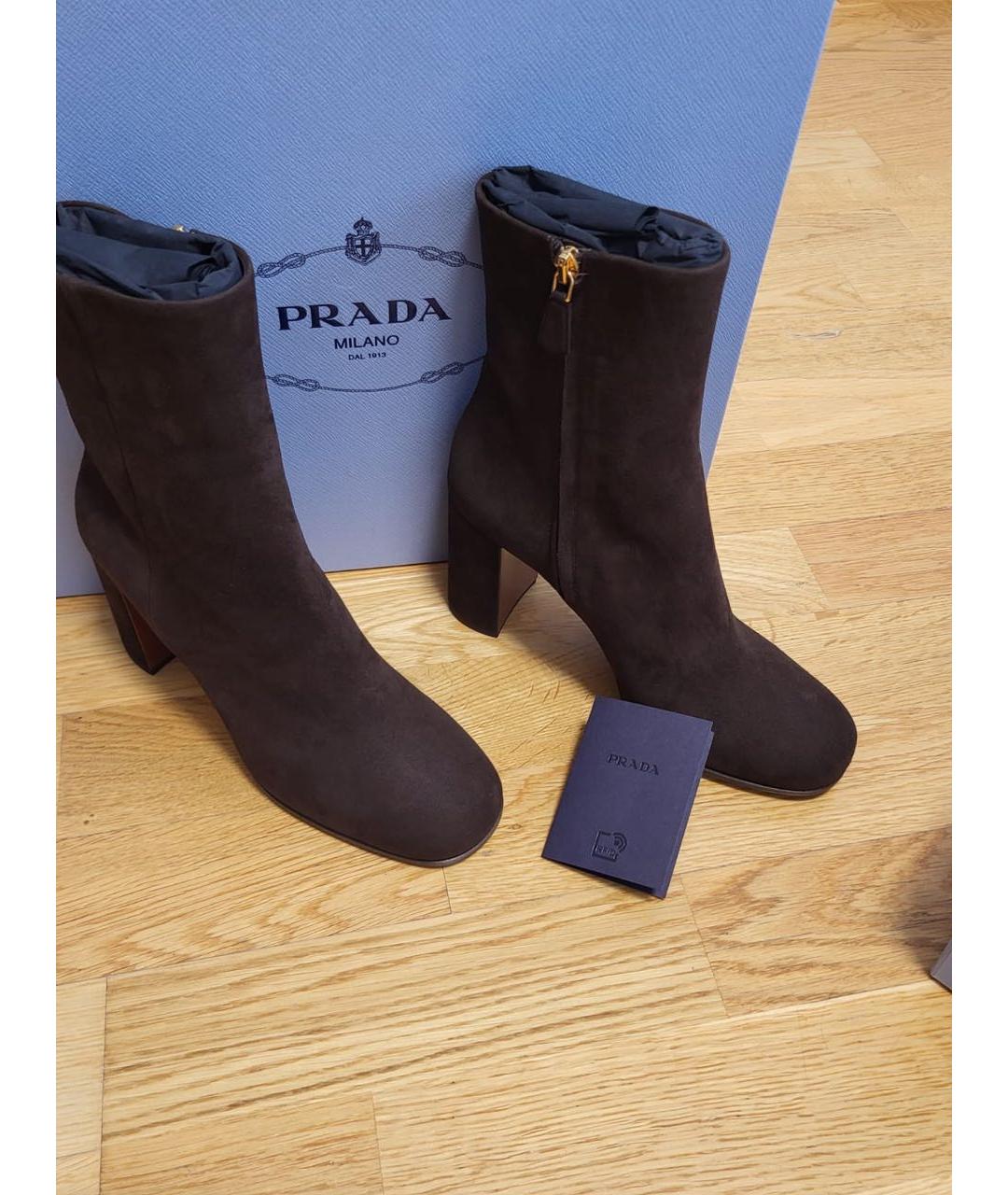 PRADA Коричневые замшевые сапоги, фото 3