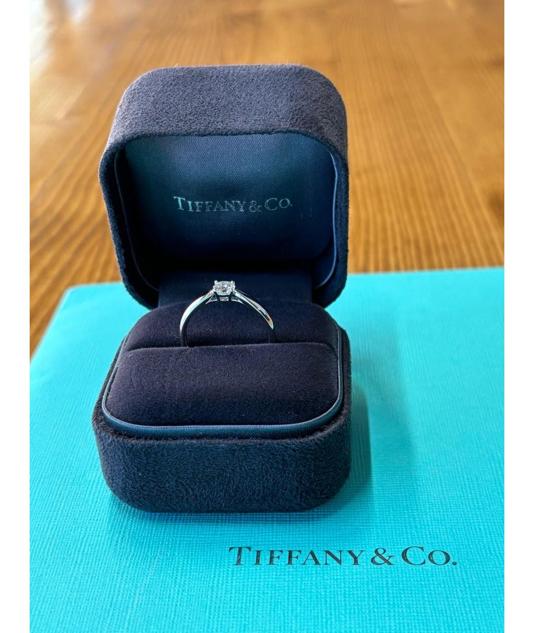 TIFFANY&CO Белое платиновое кольцо, фото 4