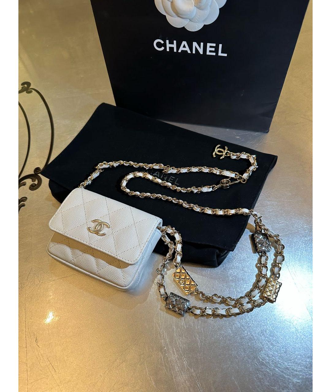 CHANEL Белая кожаная поясная сумка, фото 3