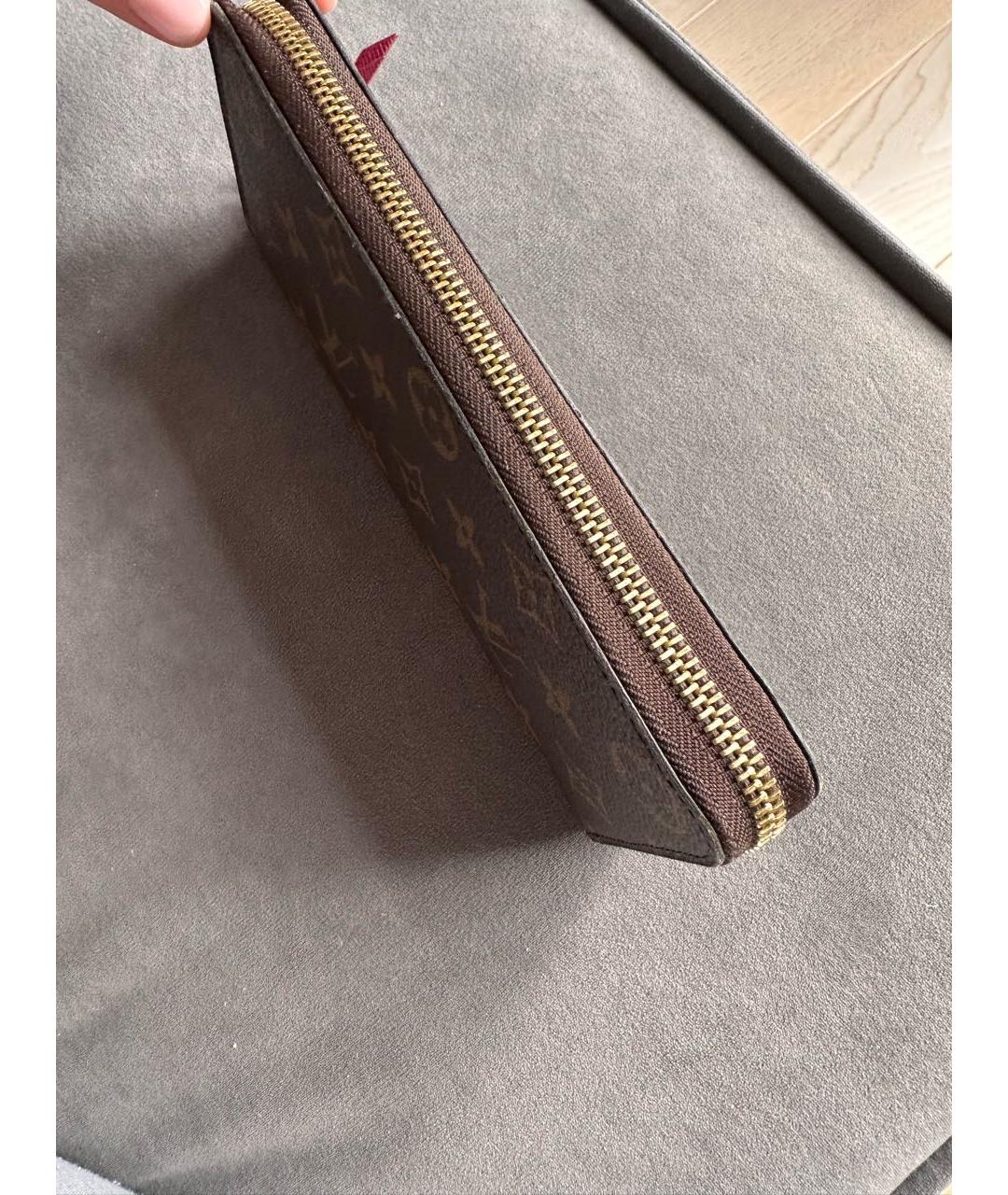 LOUIS VUITTON Коричневый кожаный кошелек, фото 7