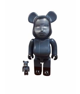 BEARBRICK Скульптура