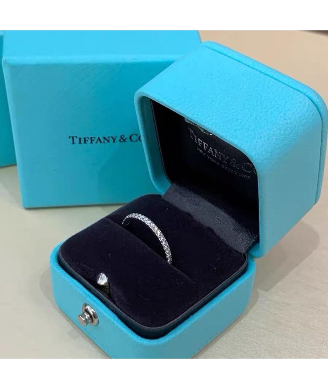 TIFFANY&CO Белое платиновое кольцо, фото 2