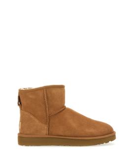 UGG AUSTRALIA Ботинки