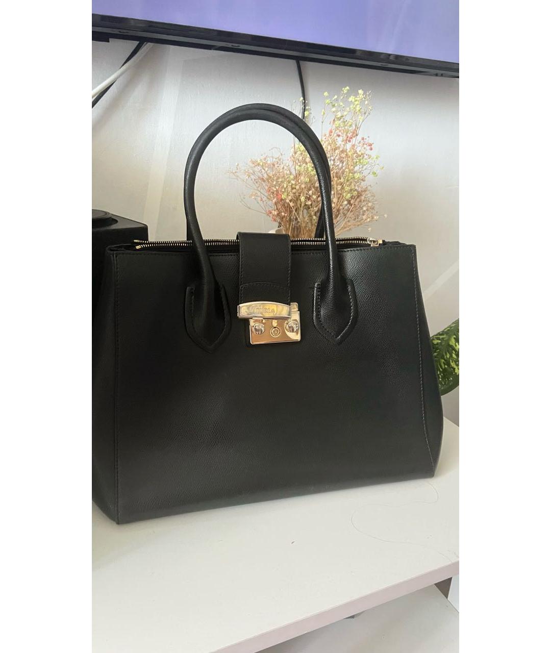 FURLA Черная кожаная сумка с короткими ручками, фото 6