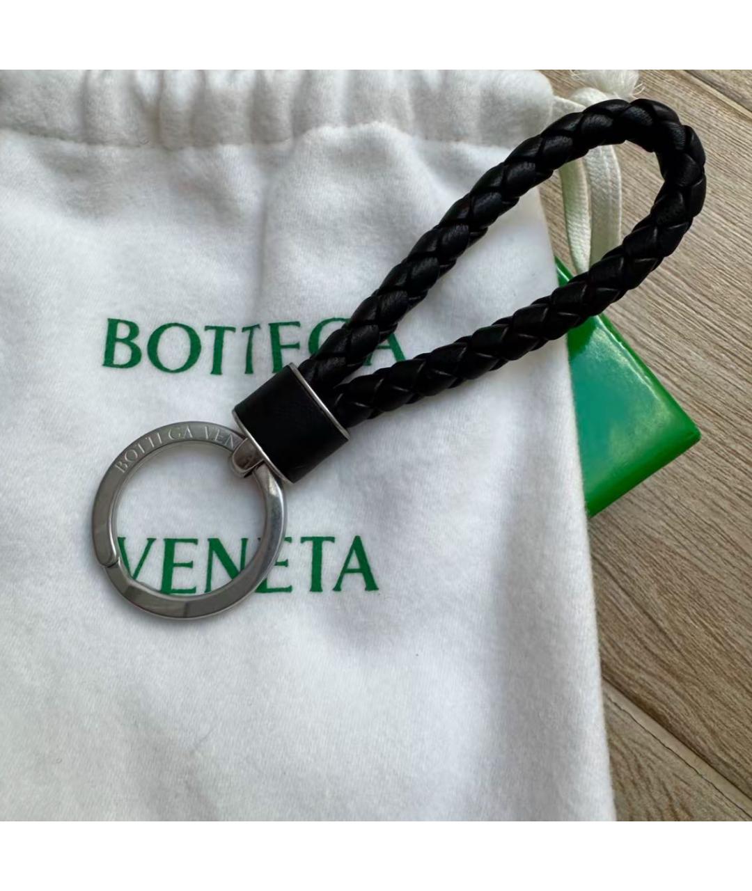 BOTTEGA VENETA Черный брелок, фото 2