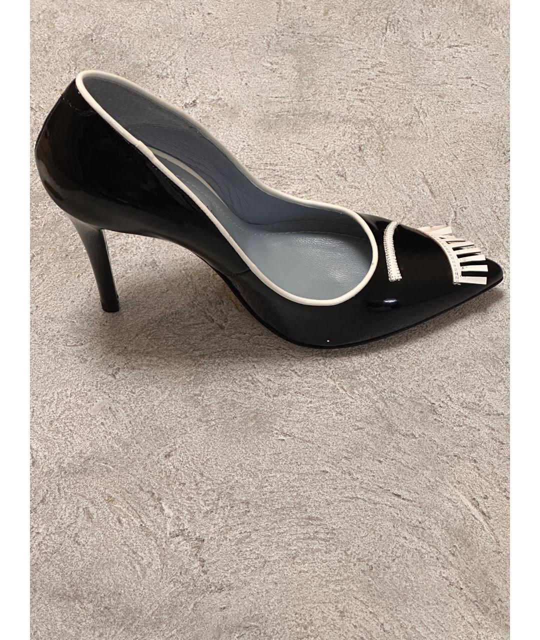 CHIARA FERRAGNI Черные туфли из лакированной кожи, фото 8